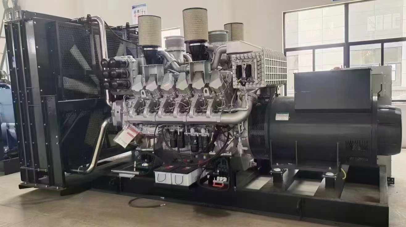 临沧800KW柴油发电机组可以带动多少kw的设备？